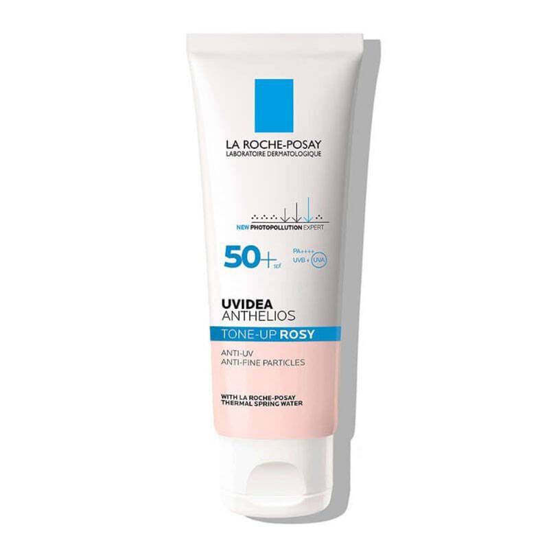 塗るだけ発光UV BIG! 乾燥不調知らず うるおいフィットで、どんなときでも発光透明感叶える*1 *1 メイクアップ効果による 詳しくはこちら>