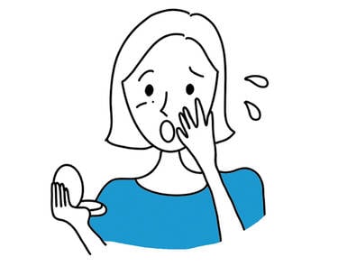 皮脂によるテカリを抑えるには?原因や皮脂トラブル、対処法を解説