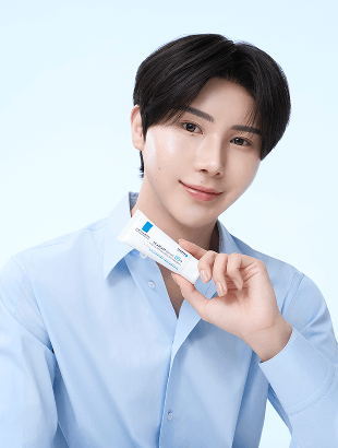 GYUTAE：シカプラストはスキンケアに欠かせない存在。肌を守ってくれるから毎日頑張れます。